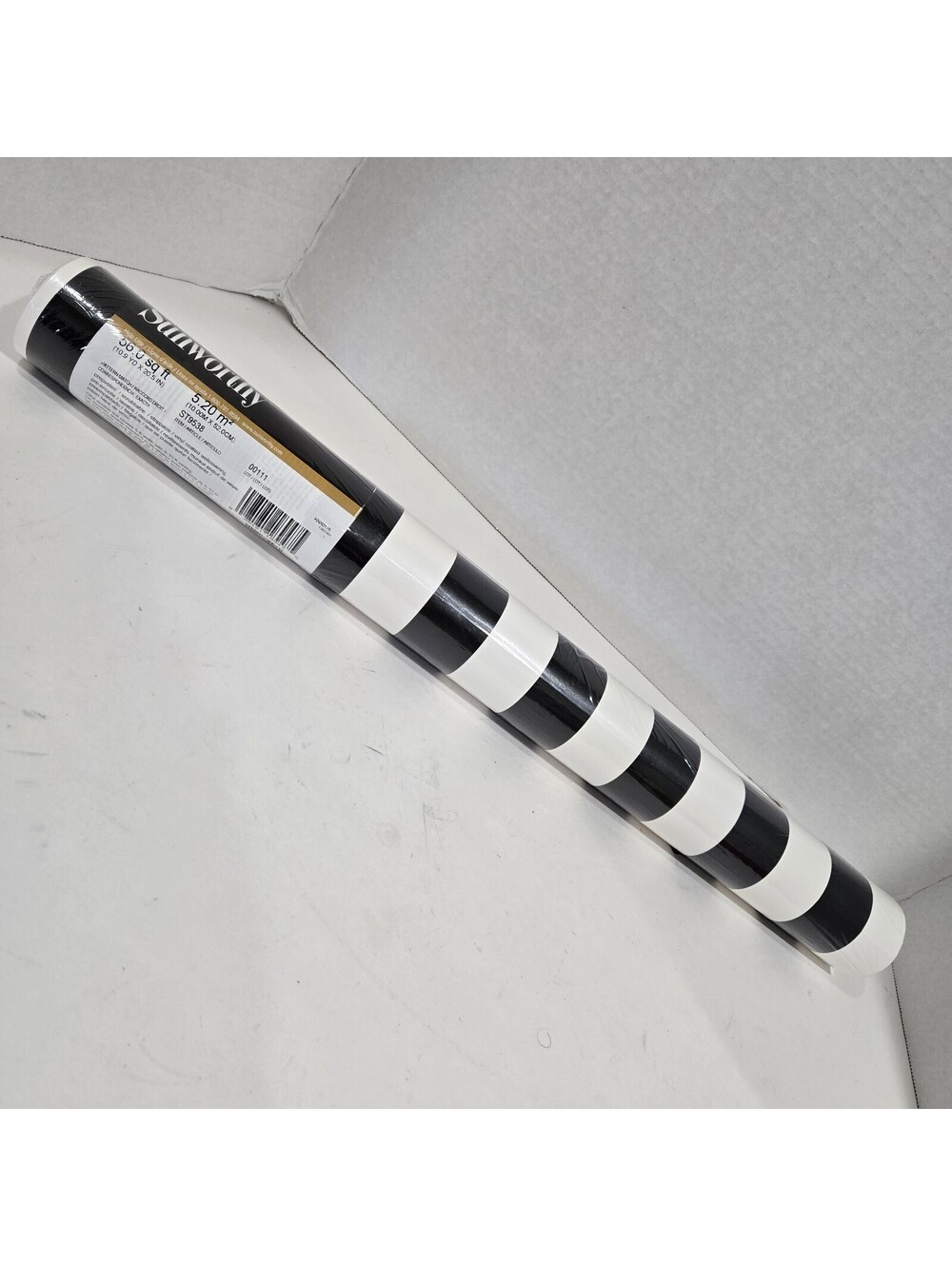 Sunworthy Wallpaper Black White Stripe Prepasted 56 sq ft ST9538 New